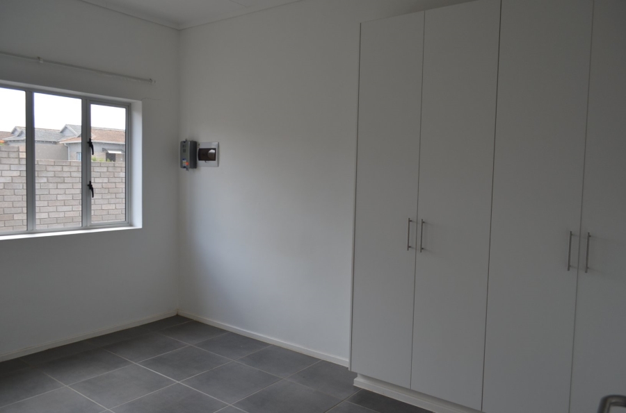 To Let 3 Bedroom Property for Rent in Mooikloof Country Estate Western Cape